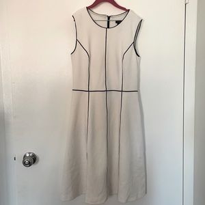 Ann Taylor Dress size 0
